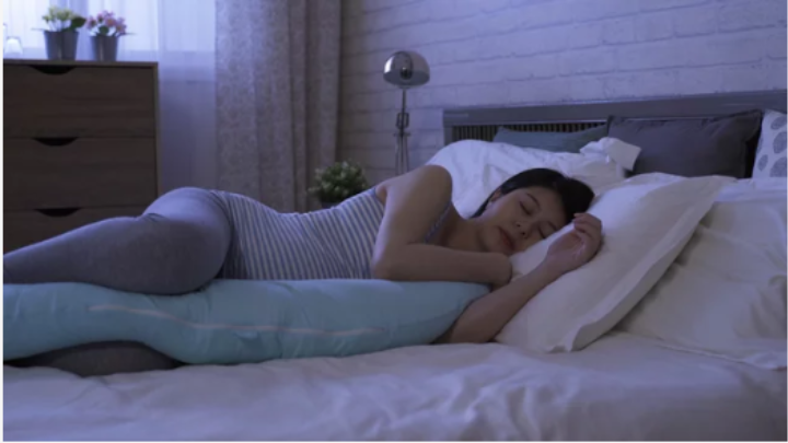 The Importance of Using a Pregnancy Pillow for Back Pain Relief