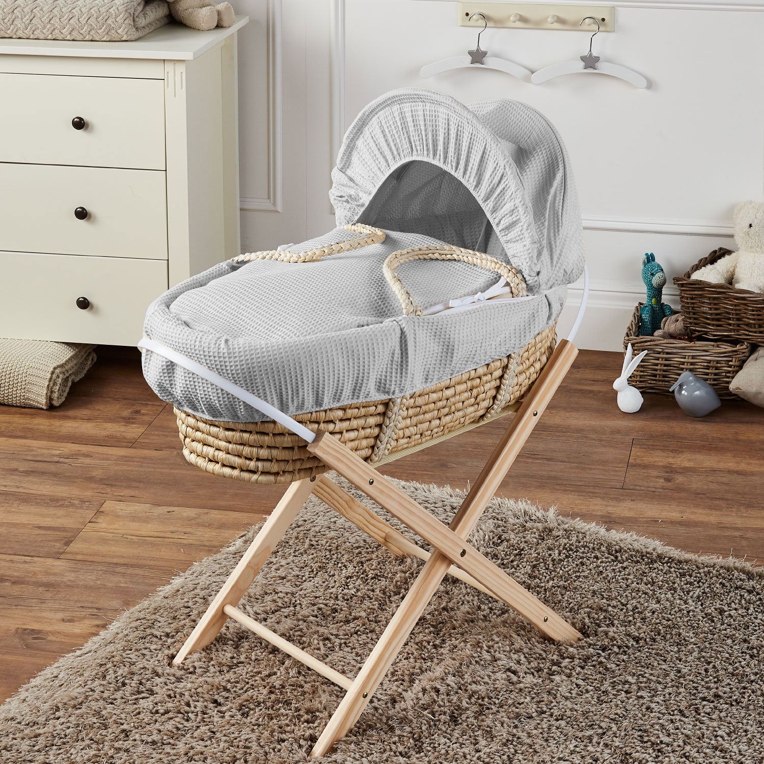 Palm moses basket with 2024 stand