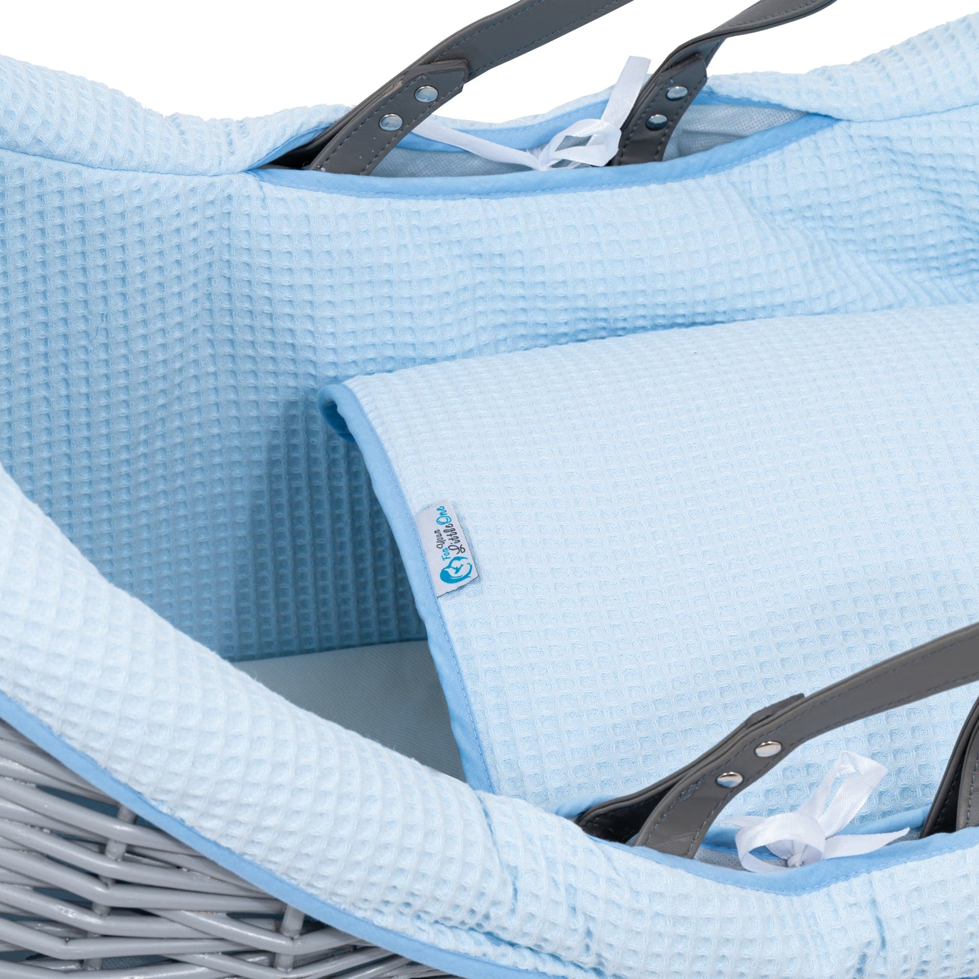 Pod Blue Waffle Moses Basket Bedding Set - For Your Little One