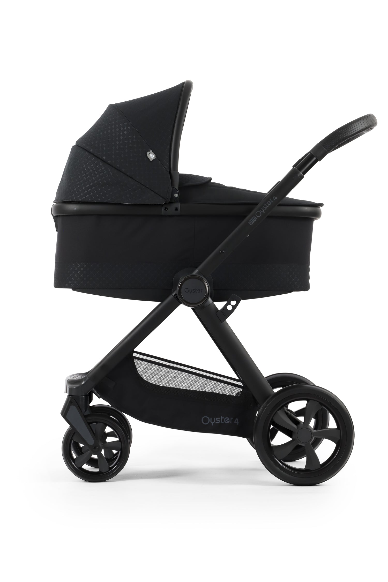 Babystyle Oyster 4 Luxury 7 Piece Travel System Bundle - Raven