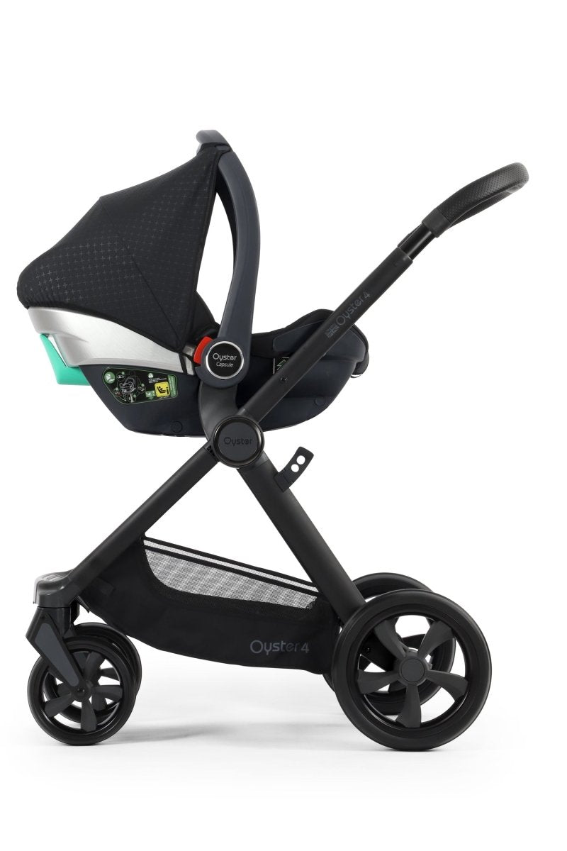 Babystyle Oyster 4 Essential 5 Piece Travel System Bundle - Raven - For Your Little One