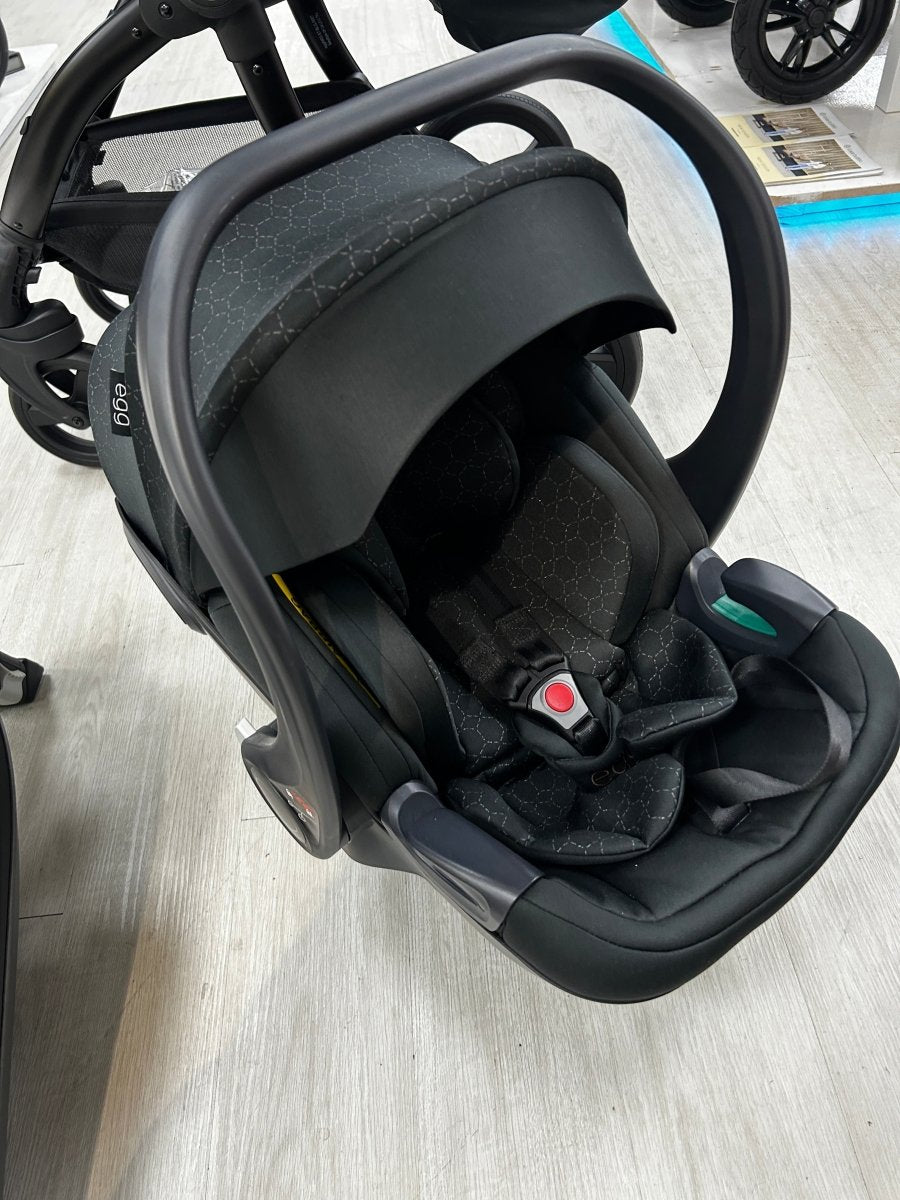 Egg® 2 Luxury Shell i - Size Special Edition Travel System Bundle - Black Geo (Showroom Display) (Clearance) - For Your Little One