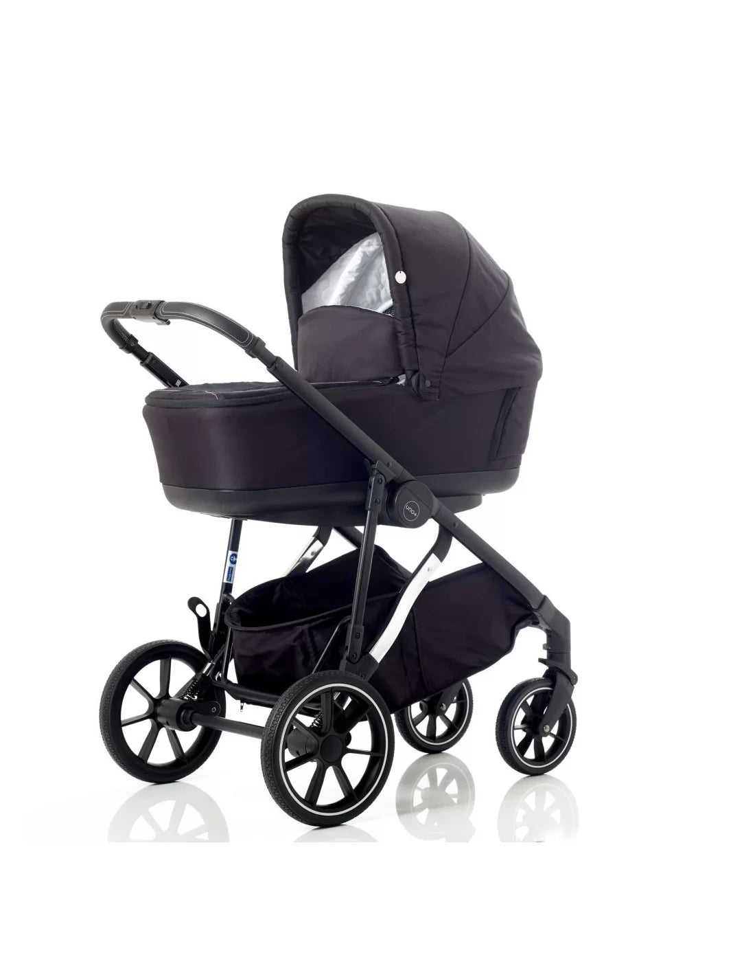 Mee-Go Uno Plus Carry Cot - Black/Chrome - For Your Little One