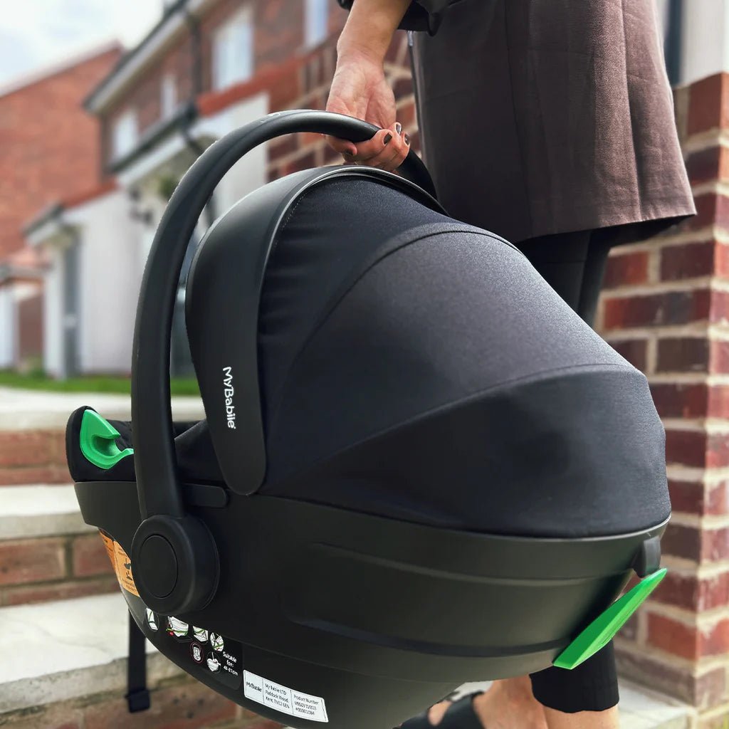 My Babiie i - Size Infant Carrier and ISOFIX base (40 - 87cm) - For Your Little One