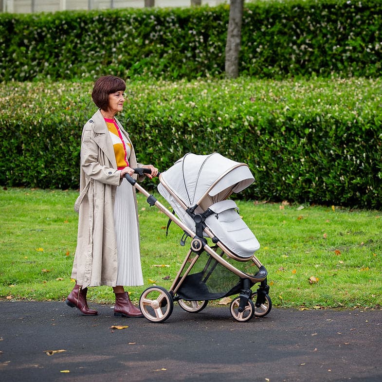 Red Kite Push Me Pace i Travel System - Latte - For Your Little One
