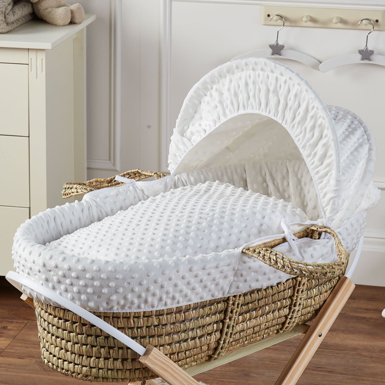 Palm Baby Deluxe Moses Basket With Stand - For Your Little One