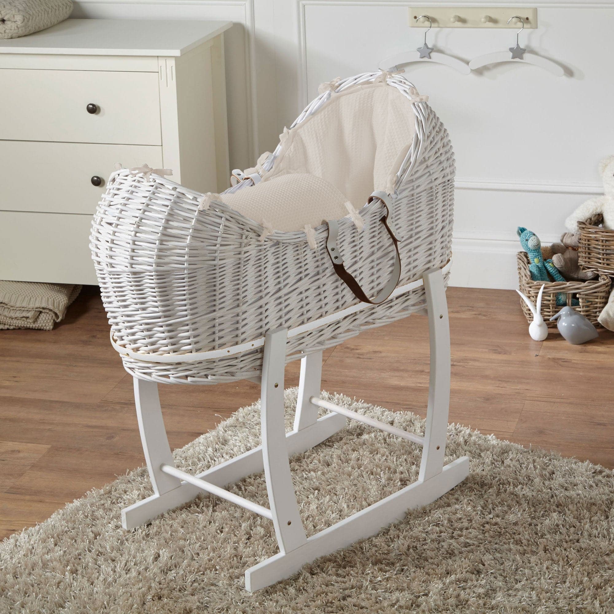 Wicker Deluxe Pod Baby Moses Basket With Stand - White / Waffle / Cream | For Your Little One