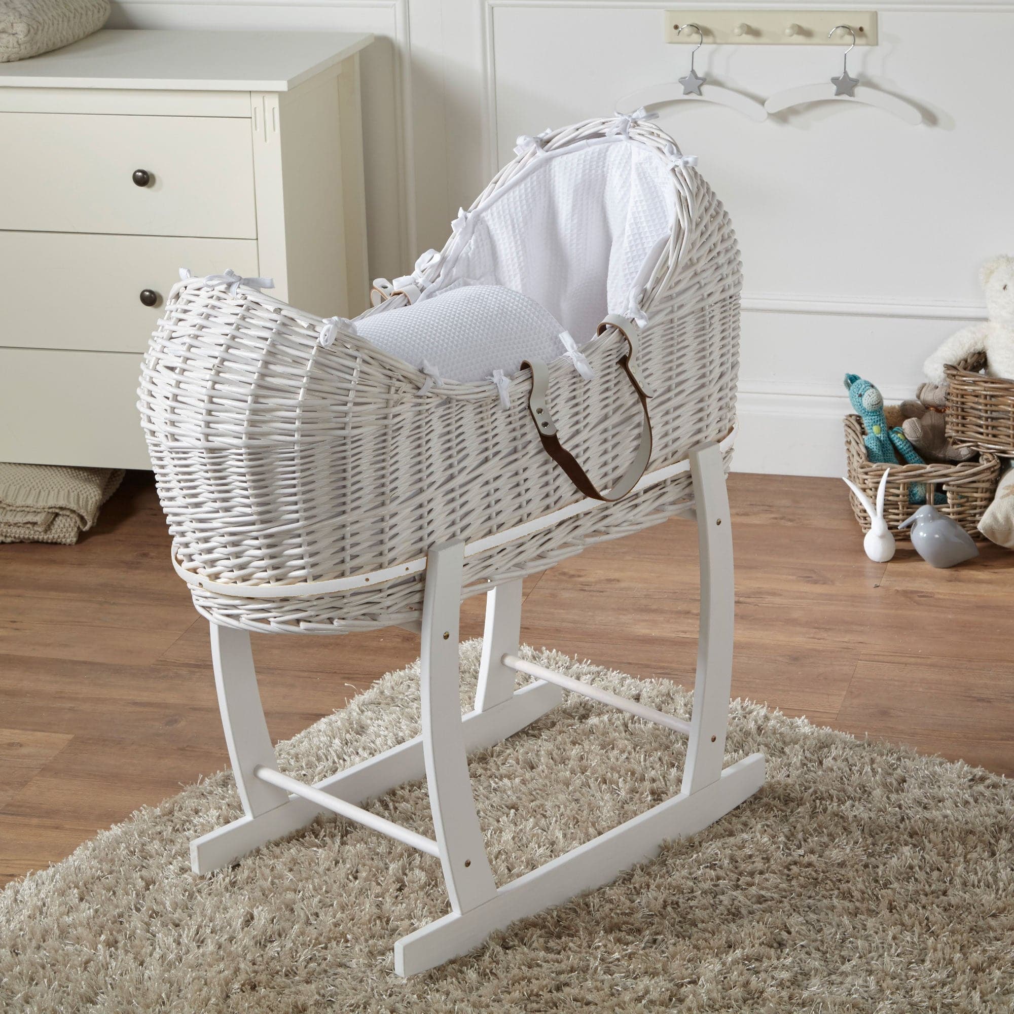 Wicker Deluxe Pod Baby Moses Basket With Stand - White / Waffle / White | For Your Little One