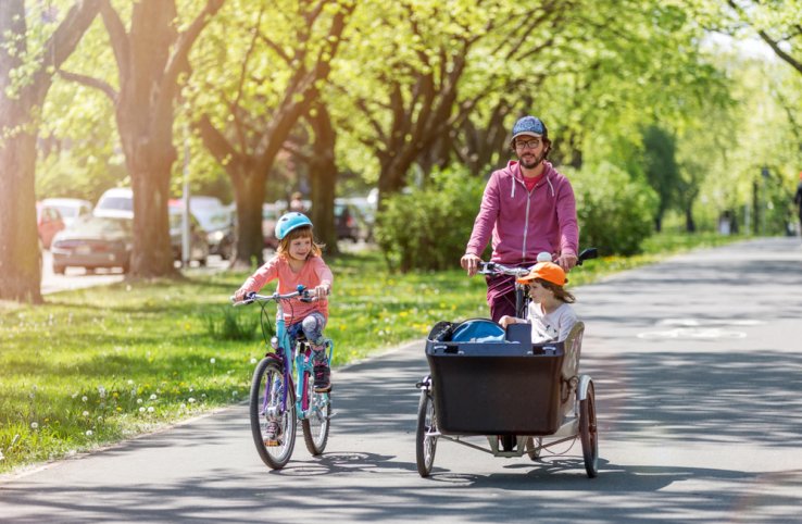 Make the Most of Outdoors Playtime: The Best Outdoor Toys for Babies and Toddlers