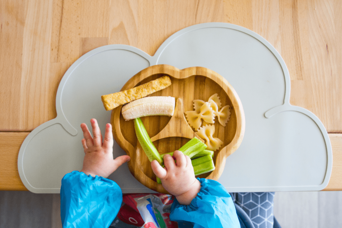 Healthy Snack Ideas for Toddlers: Nutritious, Easy-to-Make Snacks They’ll Love - For Your Little One