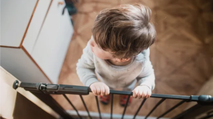 Choose the Perfect Stair Gate: A Guide to Babyproofing Your Home