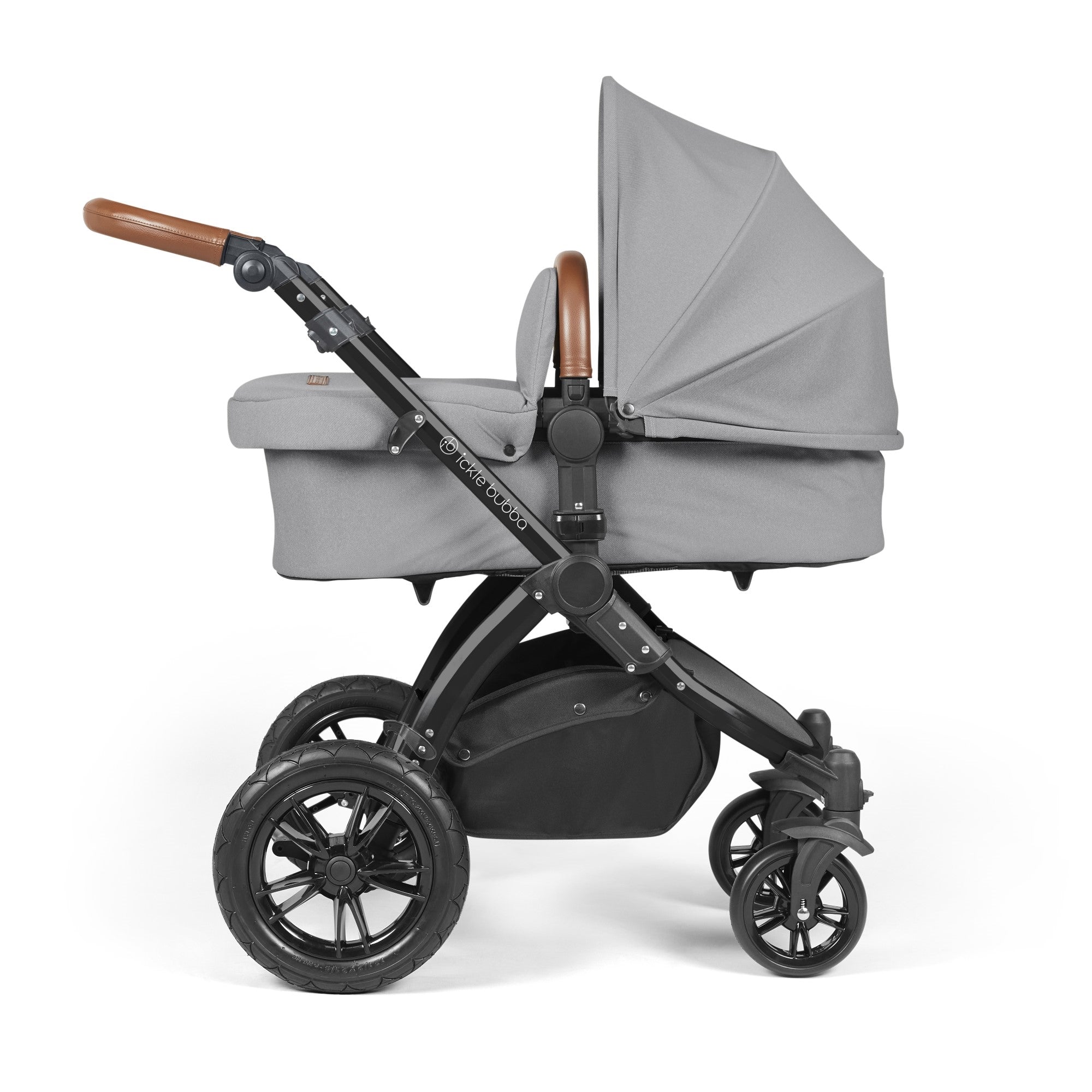 Ickle Bubba Stomp Luxe All-in-One Travel System With Isofix Base - Black / Pearl Grey / Tan   