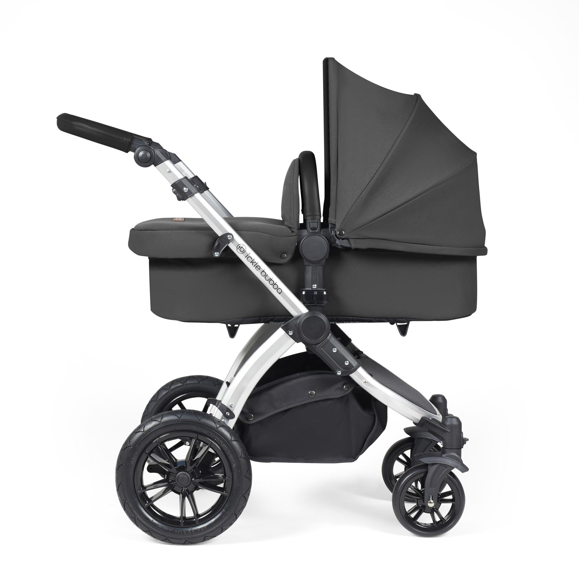 Ickle Bubba Stomp Luxe All-in-One Travel System With Isofix Base - Silver / Charcoal Grey / Black   