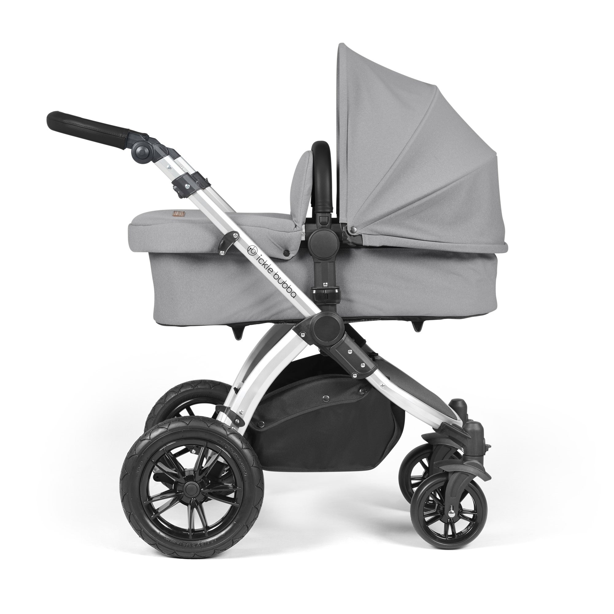 Ickle Bubba Stomp Luxe All-in-One Travel System With Isofix Base - Silver / Pearl Grey / Black   