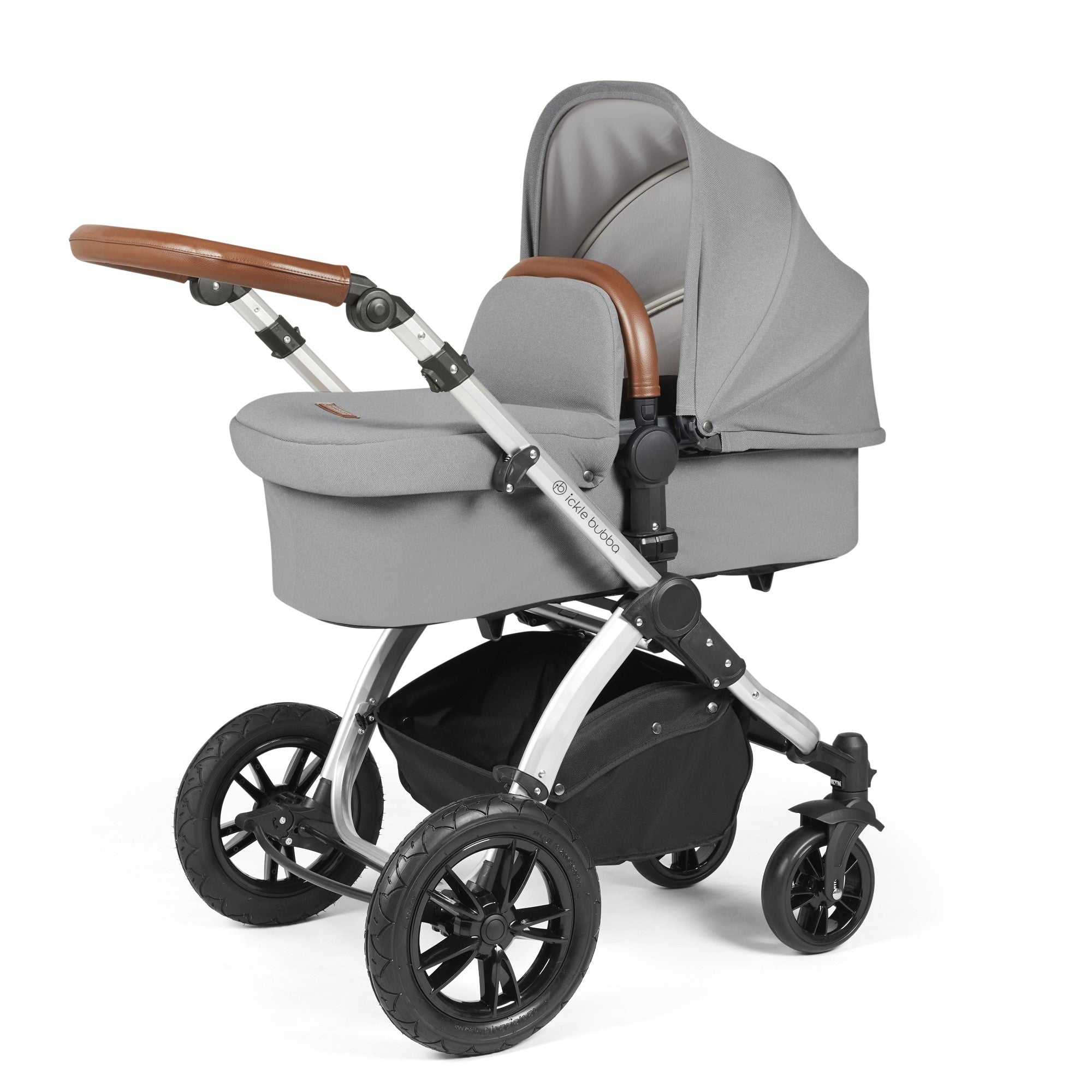 Ickle Bubba Stomp Luxe All-in-One Travel System With Isofix Base - Silver / Pearl Grey / Tan   