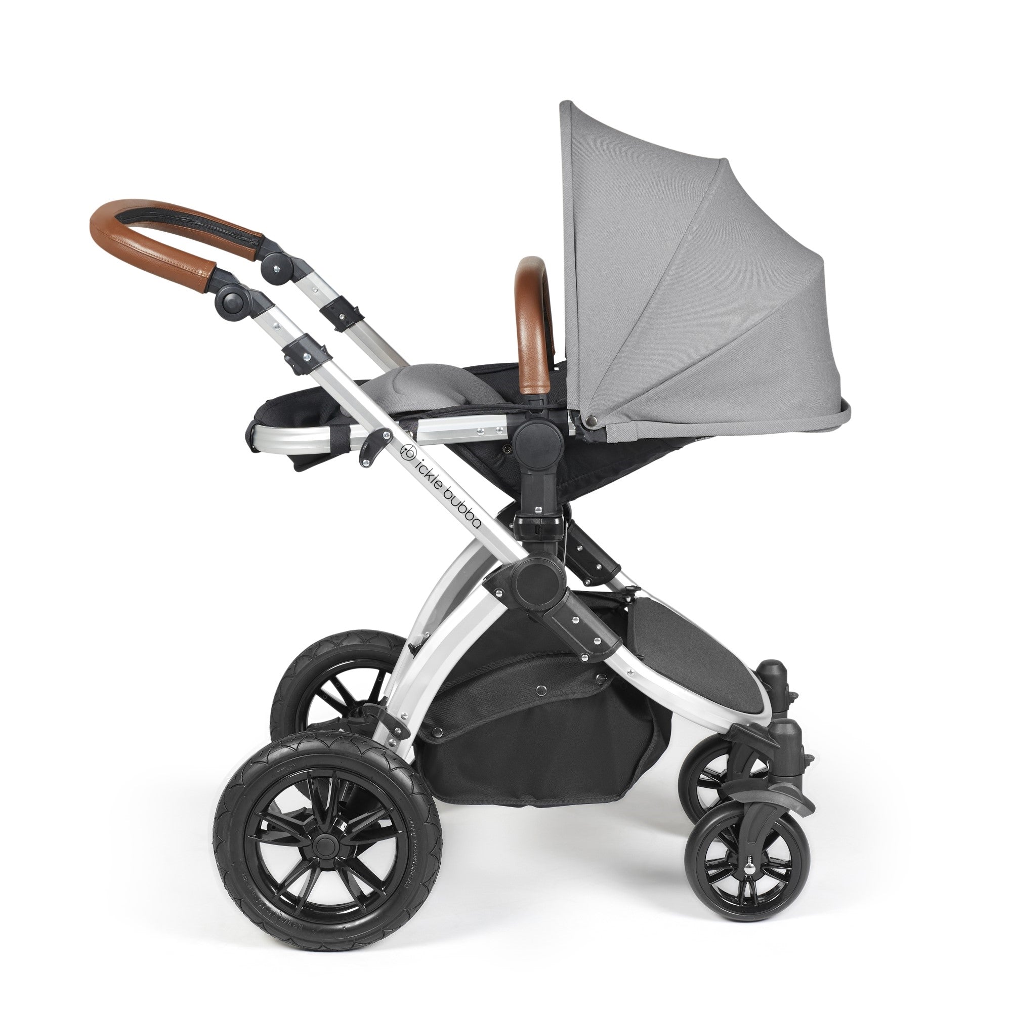 Ickle Bubba Stomp Luxe All-in-One Travel System With Isofix Base - Silver / Pearl Grey / Tan   