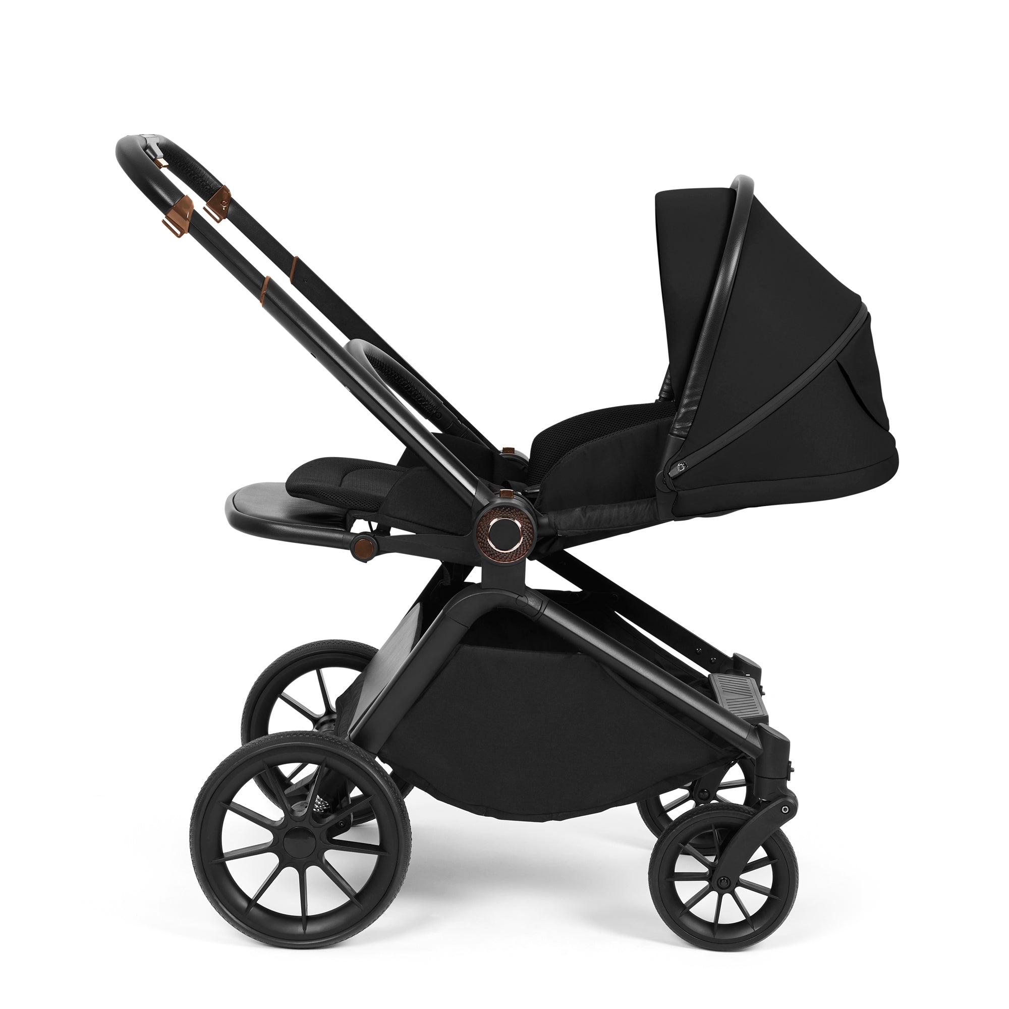 Ickle Bubba Altima All-in-One i-Size Travel System With Isofix Base - Black   