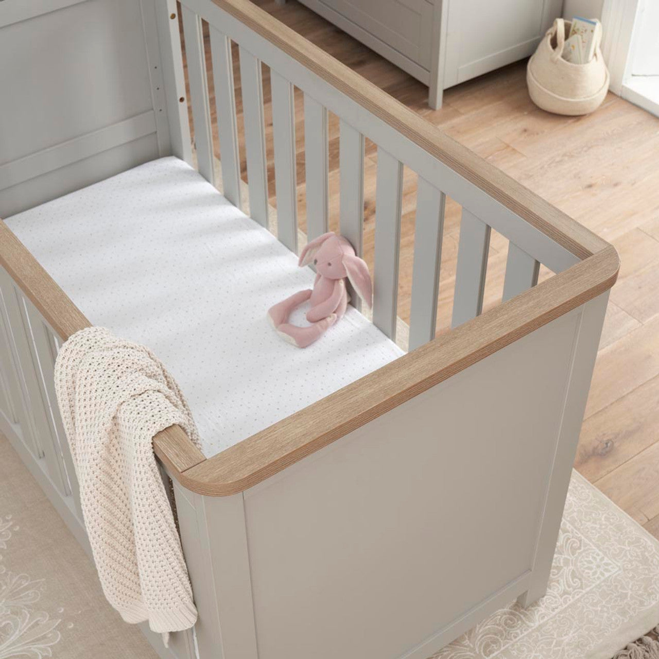 Tutti Bambini Verona Cot Bed - White/Oak   