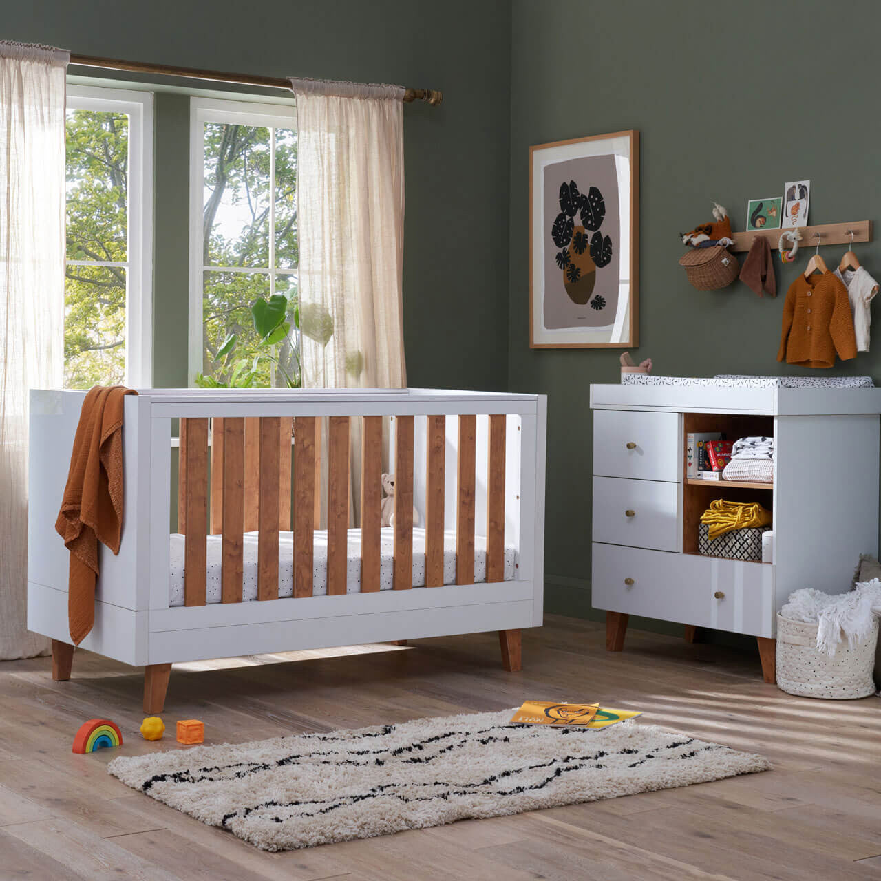 Tutti Bambini Como 2 Piece Room Set - White / Rosewood - For Your Little One