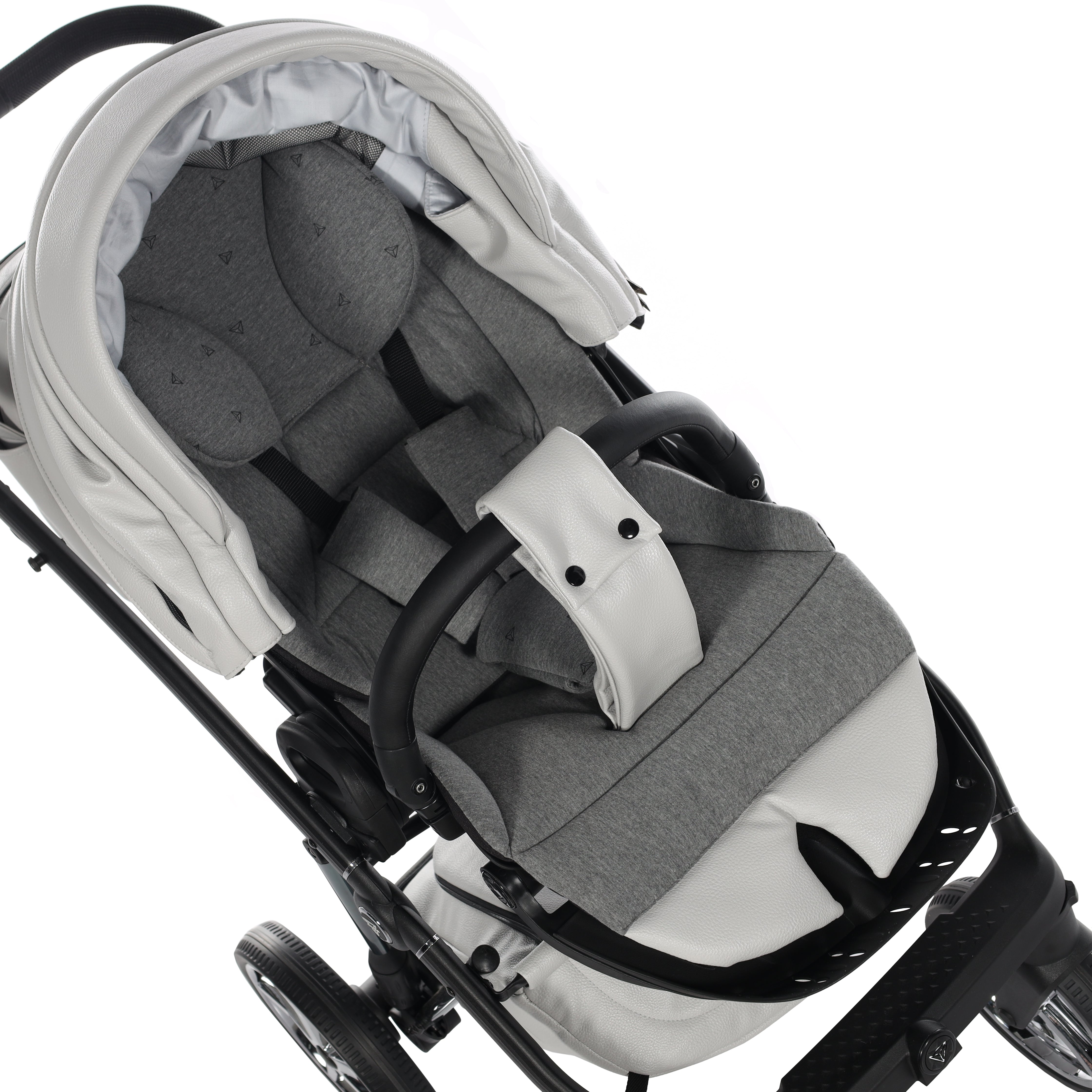 Junama Air 2 In 1 Pram Premium - Pebble   