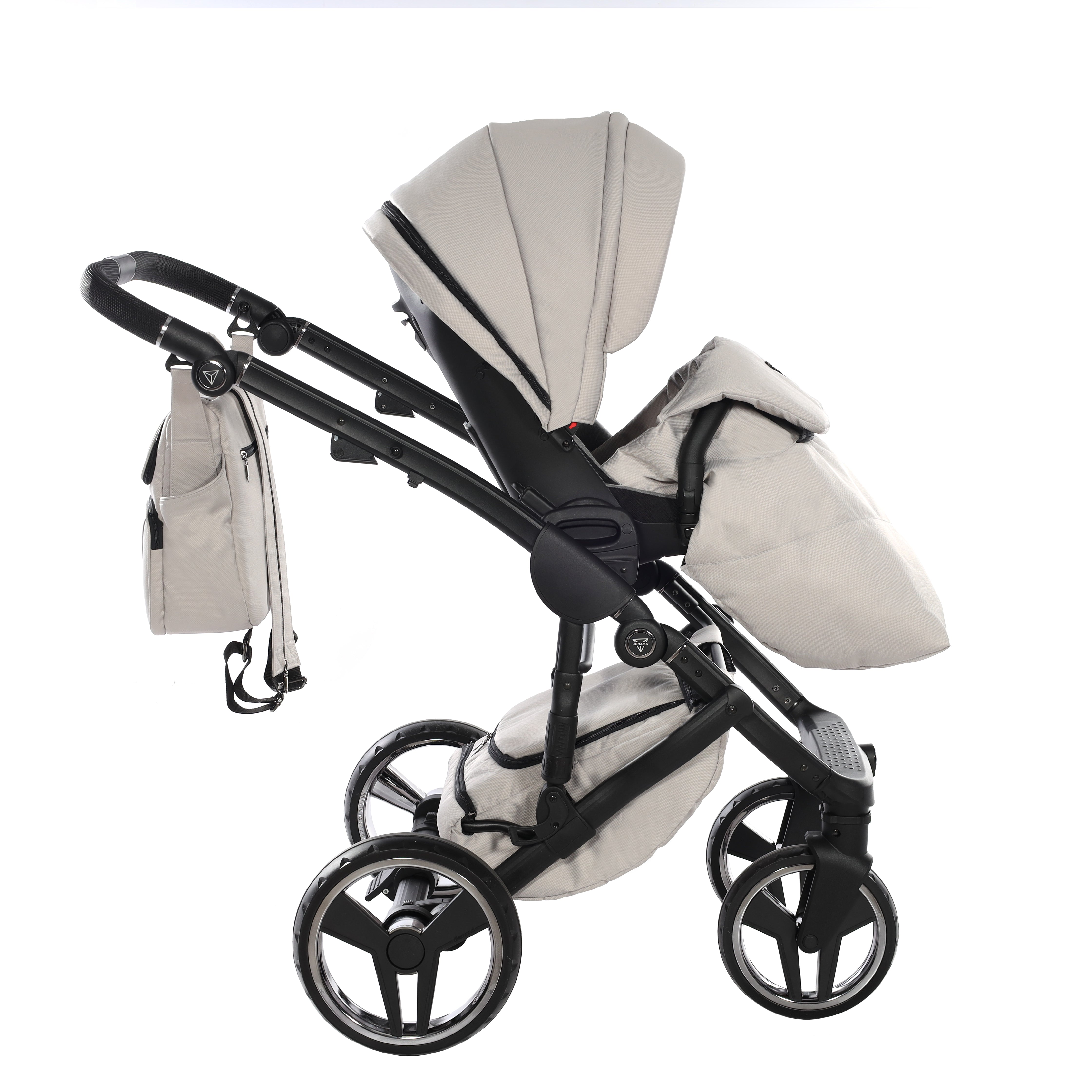 Junama Core 2 in 1 Pram - Clay Grey   