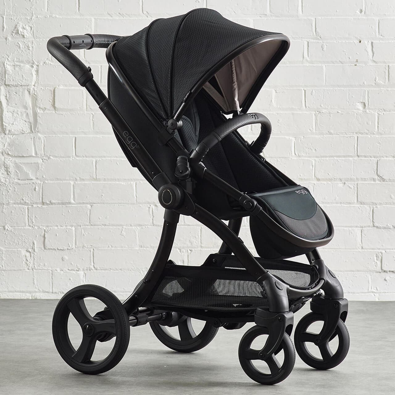Egg® 2 Snuggle Package Special Edition - Eclipse -  | For Your Little One