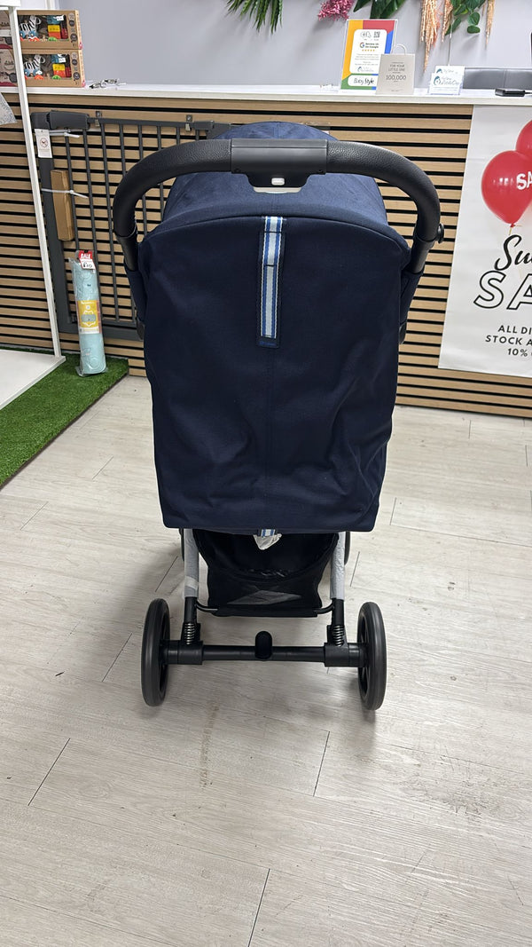 Cybex Beezy in Navy Blue - Showroom Clearance