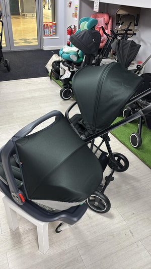 Babystyle Gravity+ Pushchair with car seat and isofix base - Showroom Display Model