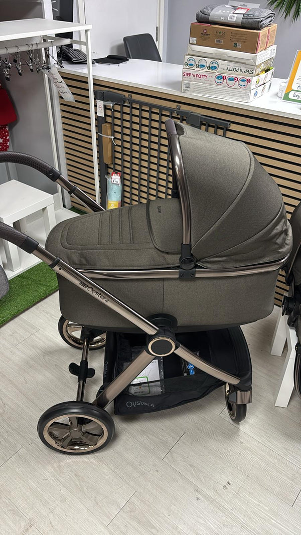 Oyster 4 Essential bundle in mink - Showroom Display Model