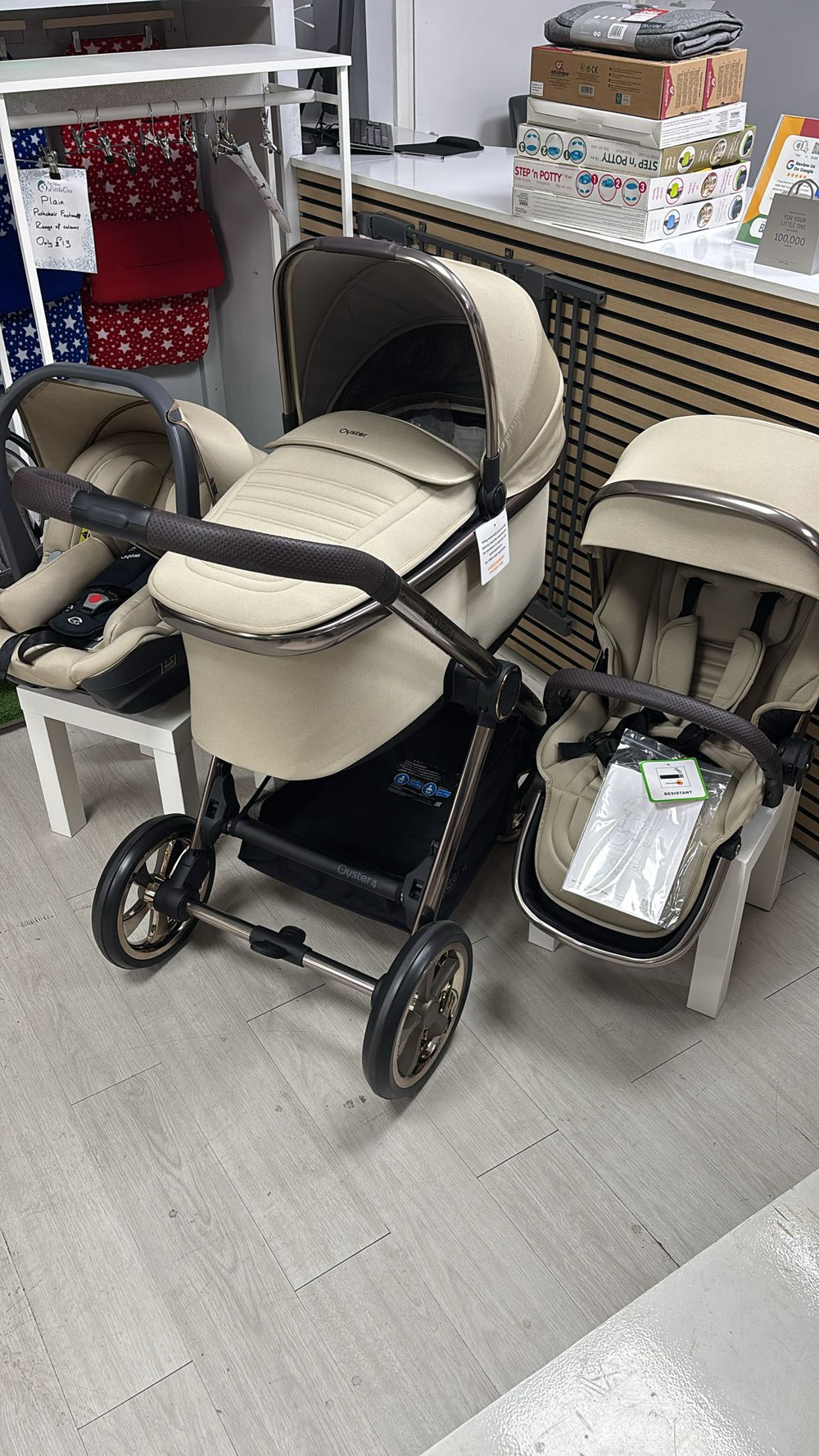 Oyster 4 in Buttermilk - Essential Bundle - Showroom Display Model