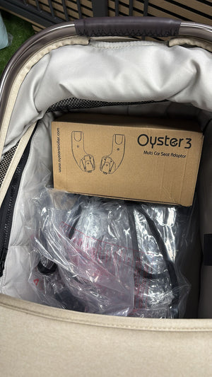 Oyster 4 in Buttermilk - Essential Bundle - Showroom Display Model