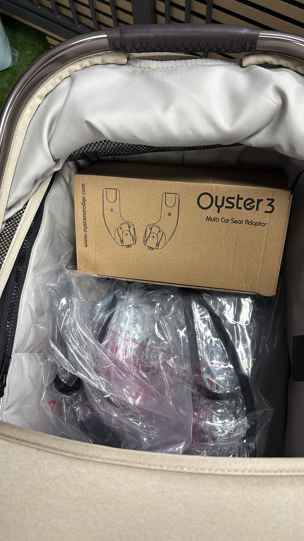 Oyster 4 in Buttermilk - Essential Bundle - Showroom Display Model