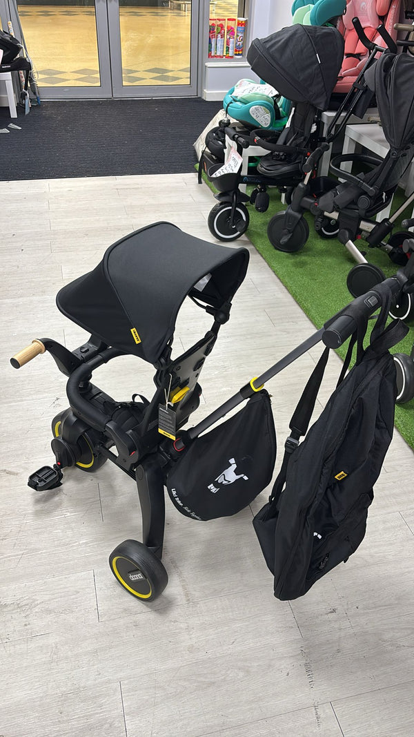 Doona Liki Foldable Trike S5 - Nitro Black - Showroom Display Model