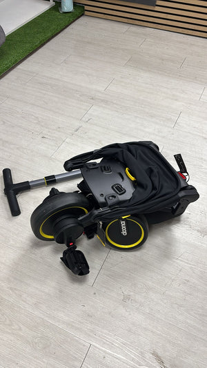 Doona Liki Foldable Trike S5 - Nitro Black - Showroom Display Model