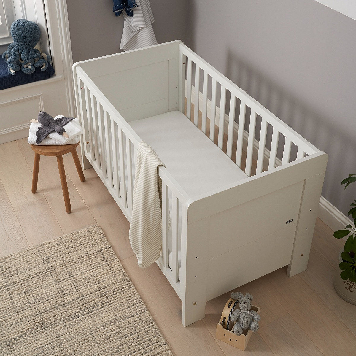 Rialto cheap cot bed