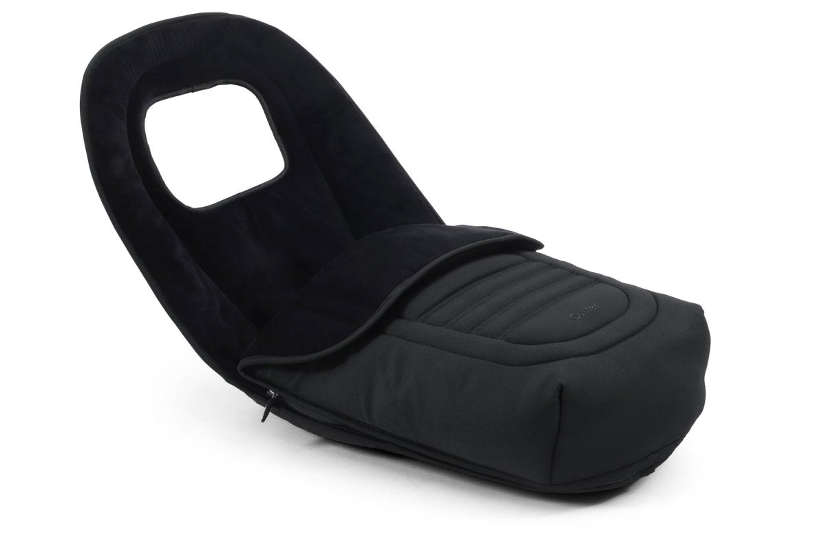 Babystyle Oyster 4 Ultimate 12 Piece Travel System Bundle - Carbonite - For Your Little One