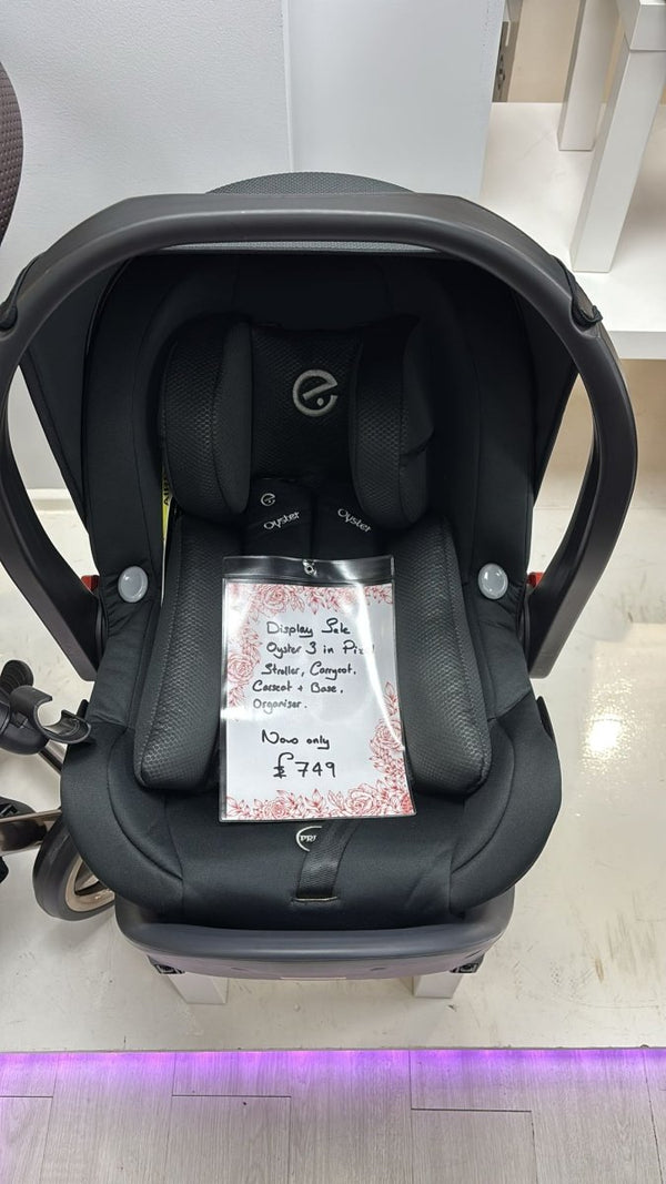Babystyle Oyster3 Pixel Travel System Bundle – Showroom Clearance - For Your Little One