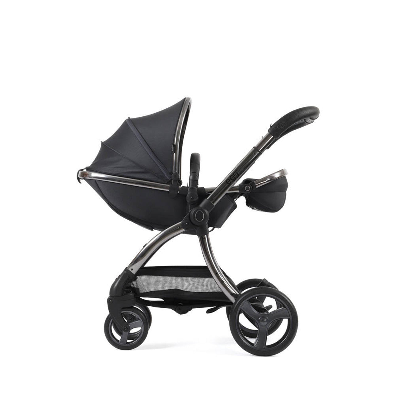 Egg® 3 Luxury Shell i-Size Travel System Bundle - Carbonite   