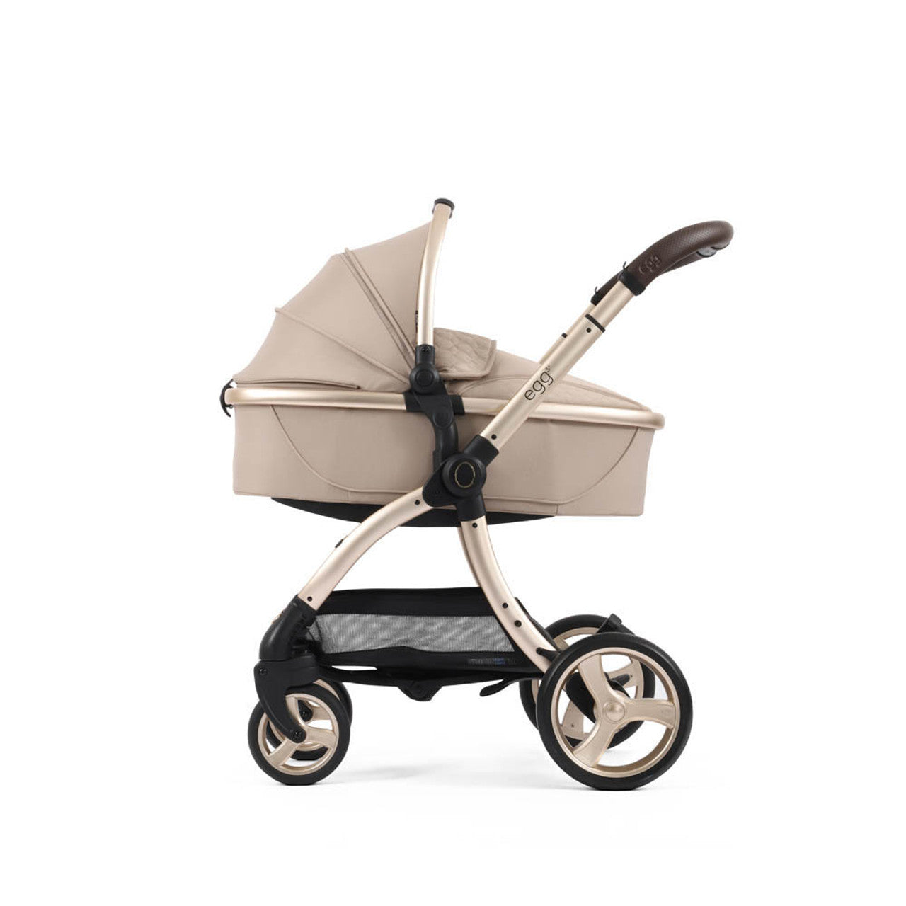 Egg® 3 Luxury Shell i-Size Travel System Bundle - Feather   