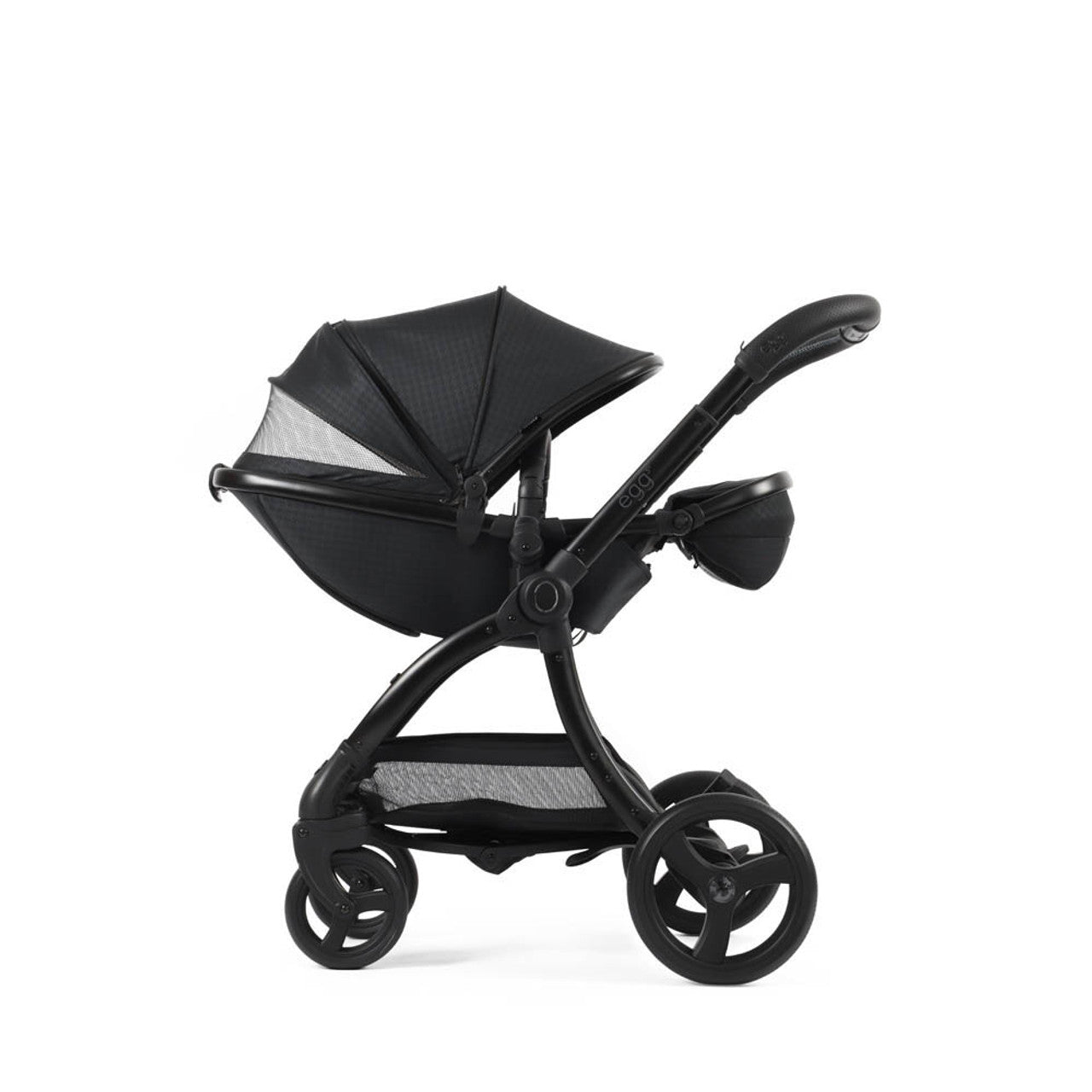 Egg® 3 Pushchair + Carrycot 2 in 1 Pram Special Edition - Houndstooth Black   