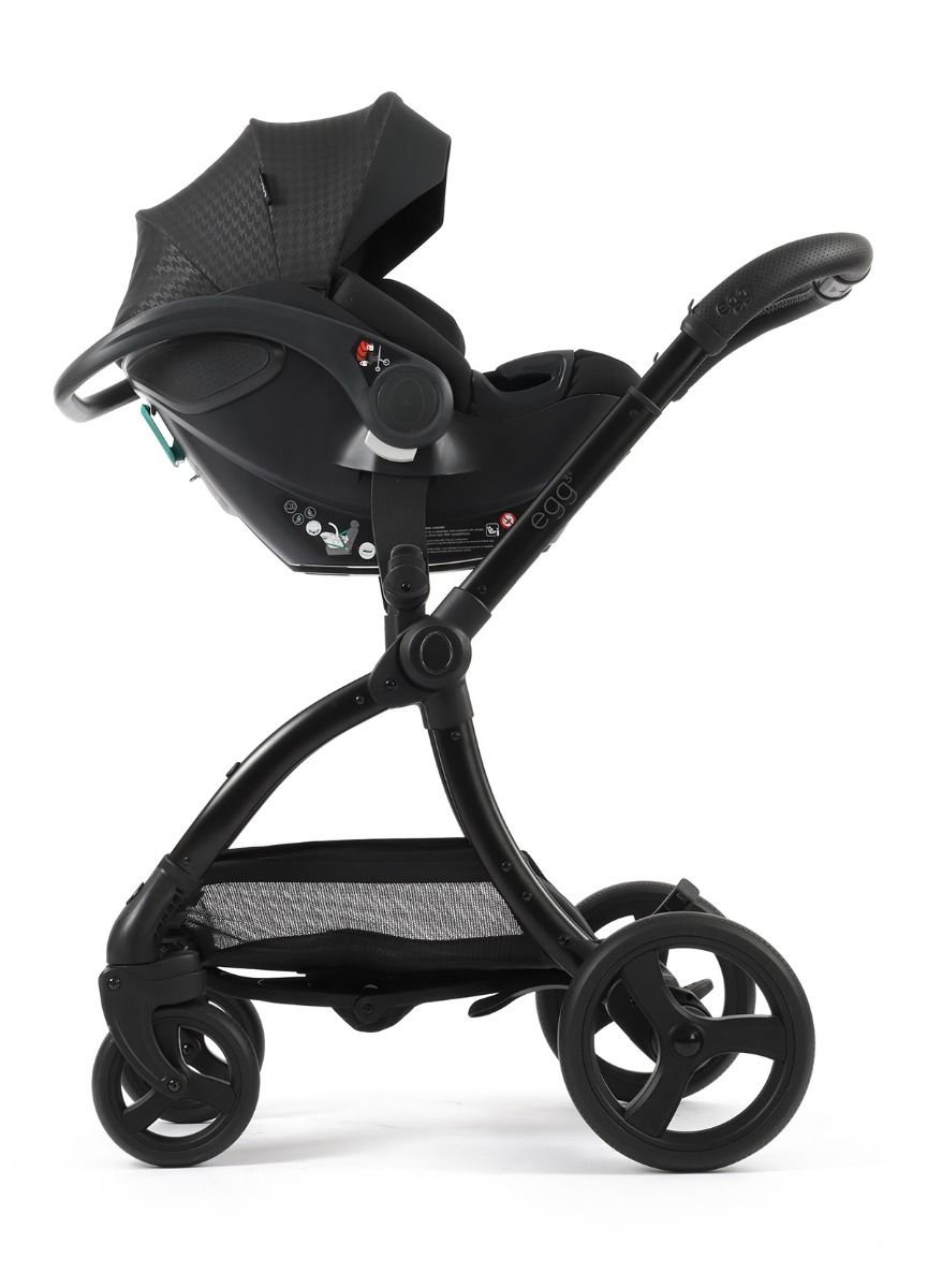 Egg® 3 Luxury Shell i-Size Travel System Bundle - Houndstooth Black -  | For Your Little One