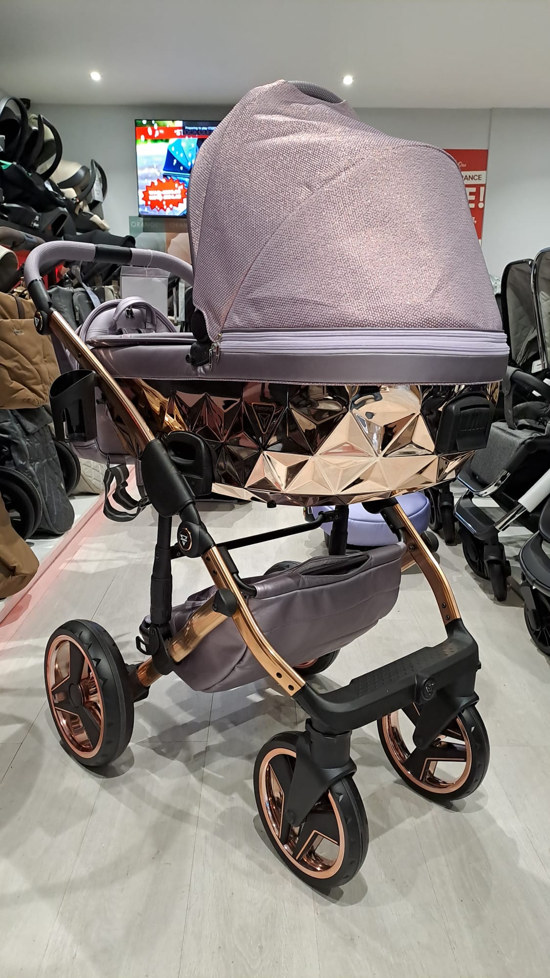 Junama Dolce 3 In 1 Travel System - Lilac / Rose Gold **Showroom Display**