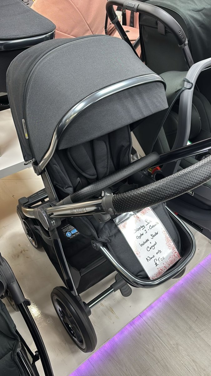 Showroom Clearance - Oyster 3 Carbonite 2 in 1 - For Your Little One