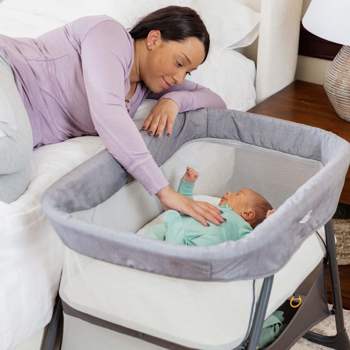 Graco Side-By-Side Bedside Bassinet   