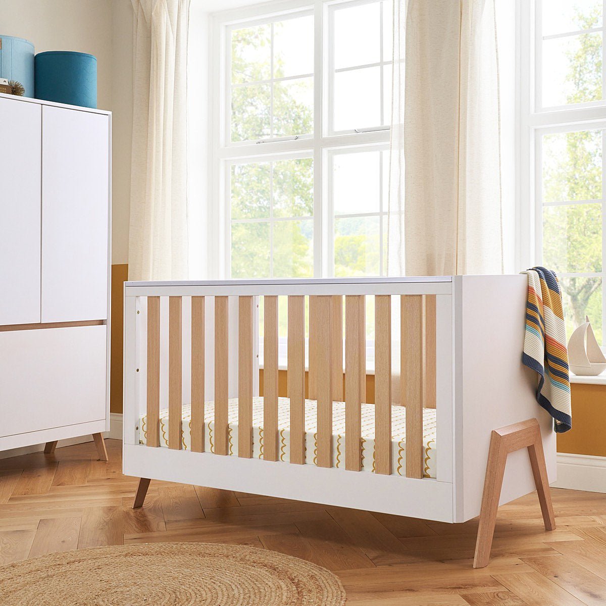 Tutti Bambini Fuori Cot Bed - White/Light Oak - For Your Little One