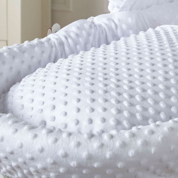 White Dimple White Wicker Baby Moses Basket With Stand - For Your Little One