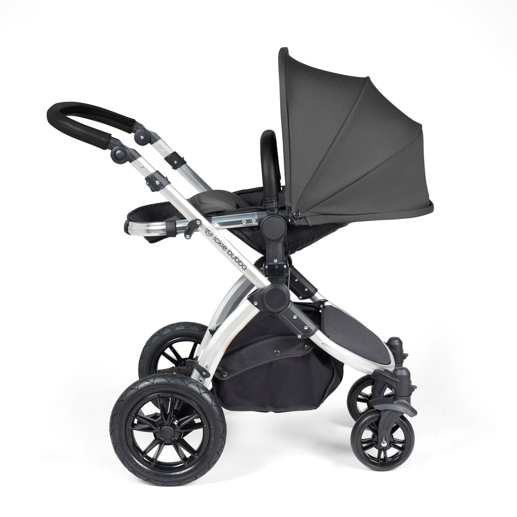 Ickle Bubba Stomp Luxe All-In-One I-Size Travel System With Isofix Base - Silver / Charcoal Grey / Black   