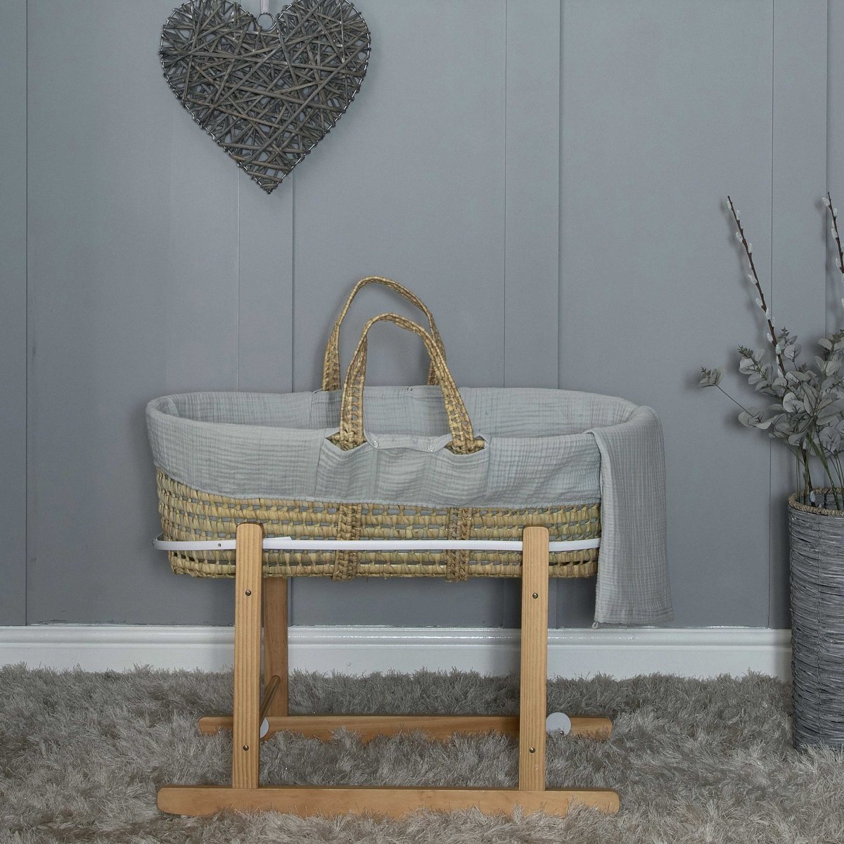 Amelia Jean Designs Palm Moses Basket With Folding Stand - Dove Grey - For Your Little One