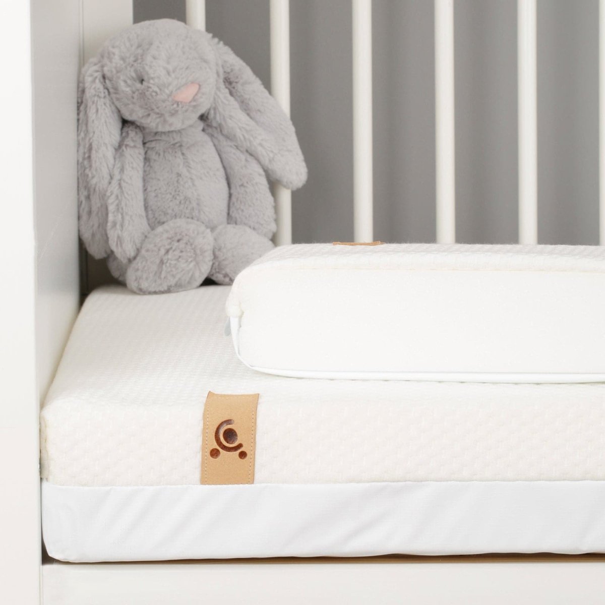 Cuddleco Lullaby Hypo - Allergenic Bamboo Foam Cot Bed Mattress 140 x 70cm - For Your Little One